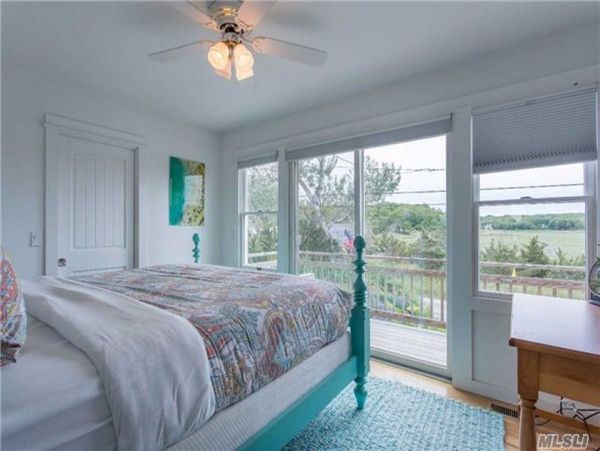 Hamptons Home 999938