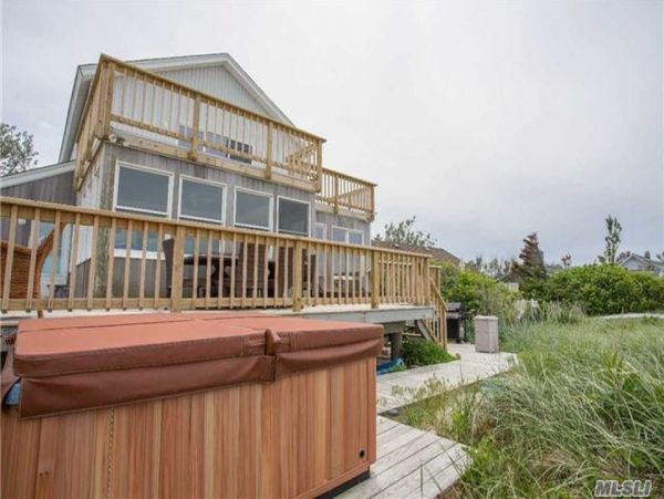 Hamptons Home 999938