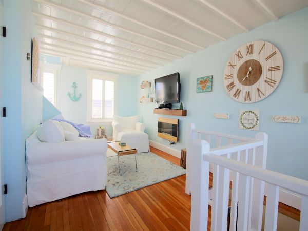 Hamptons Home 999939
