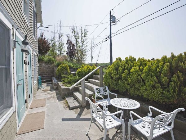Hamptons Home 999939