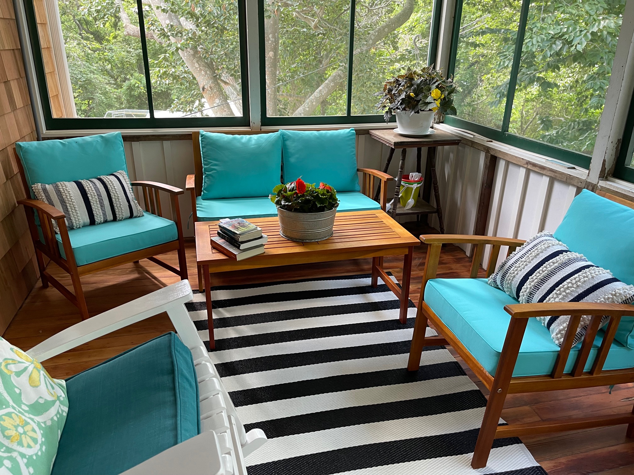 Hamptons Home 999940