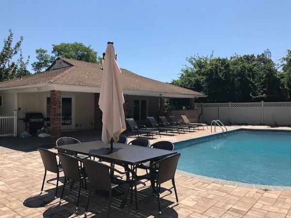 Magnificent Vacation Home away from Home in Southampton