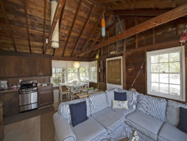 Hamptons Home 999946