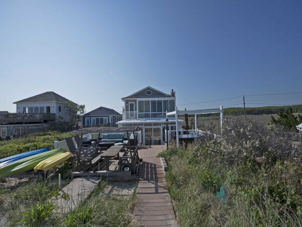 Hamptons Home 999947