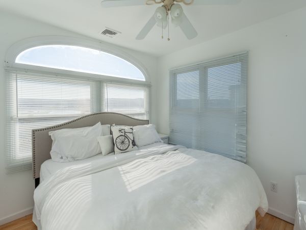 Hamptons Home 999947