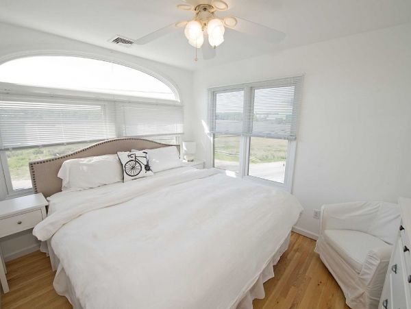Hamptons Home 999947