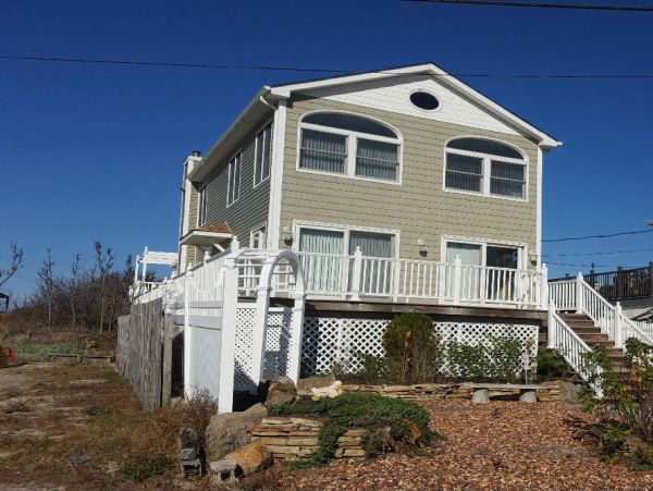 Hamptons Home 999947