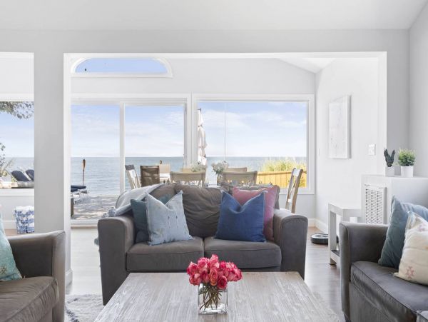 Hamptons Home 999949