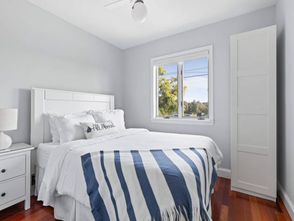 Hamptons Home 999949