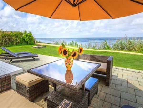 Hamptons Home 999952