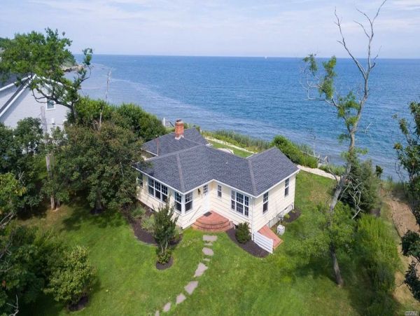 Hamptons Home 999952