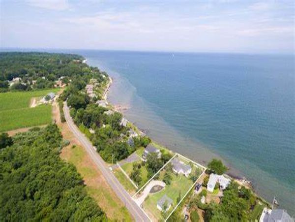 Hamptons Home 999952