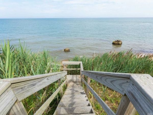 Hamptons Home 999952