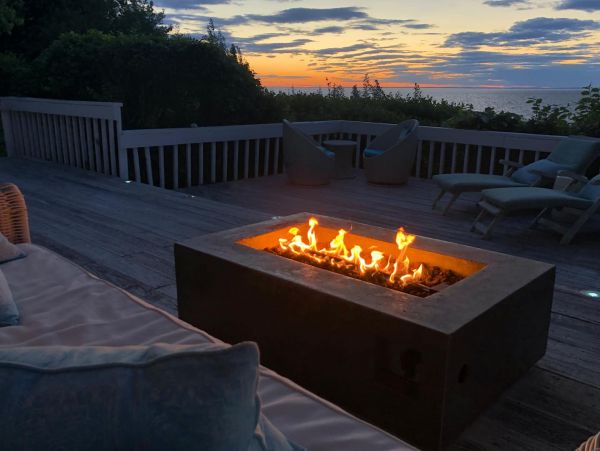 Beautiful 3 Bedroom Home with Spectacular Views