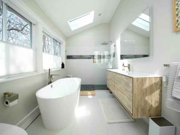 Beautiful 3 Bedroom Home with Spectacular Views