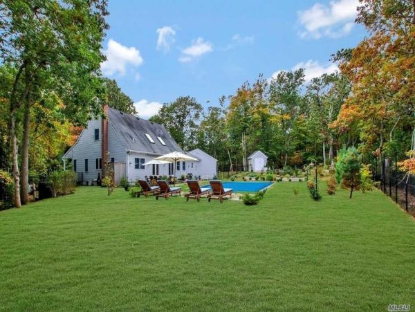 Hamptons Home 999960