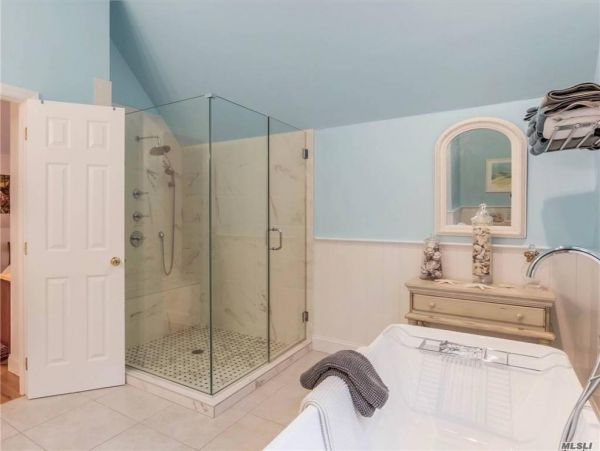 Hamptons Home 999960