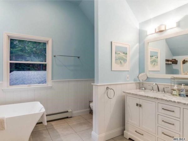Hamptons Home 999960