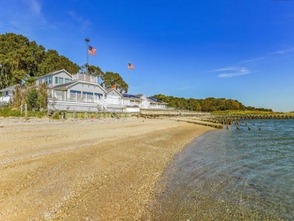 Hamptons Home 999963
