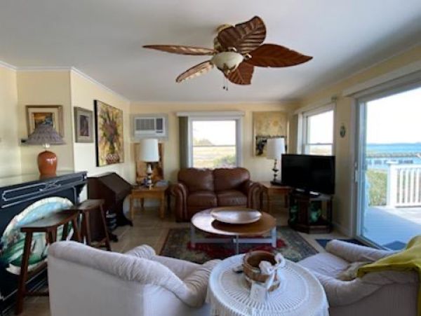 Hamptons Home 999963