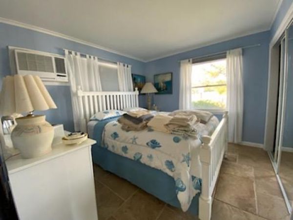 Hamptons Home 999963