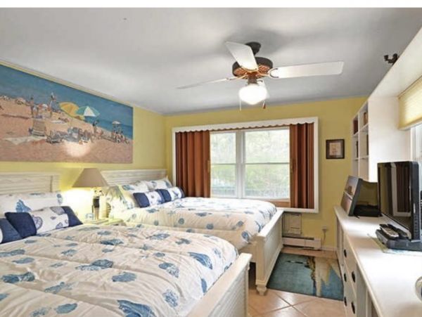 Hamptons Home 999964