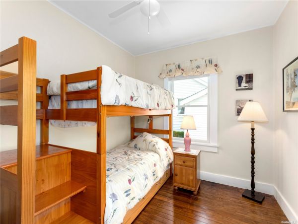 Hamptons Home 999970