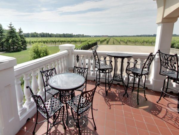 Hamptons Home 999970