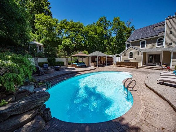 The Hamptons Lovely Home Away From Home
