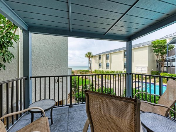 Beachfront Holmes Beach Condo With Gulf Views And Pool