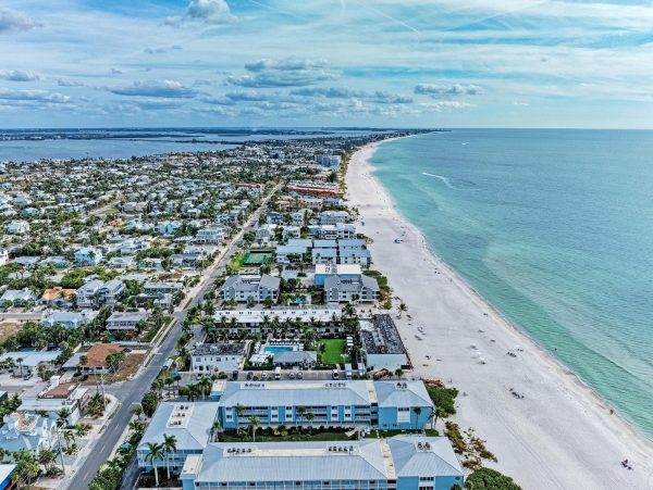 Beachfront Holmes Beach Condo With Gulf Views And Pool