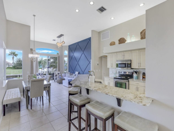 Luxury Vacation Home in Marco Island with Pool and Hot Tub