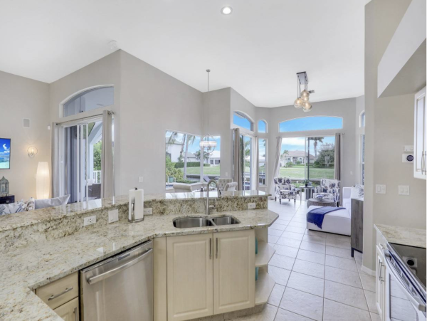 Luxury Vacation Home in Marco Island with Pool and Hot Tub