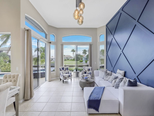 Luxury Vacation Home in Marco Island with Pool and Hot Tub