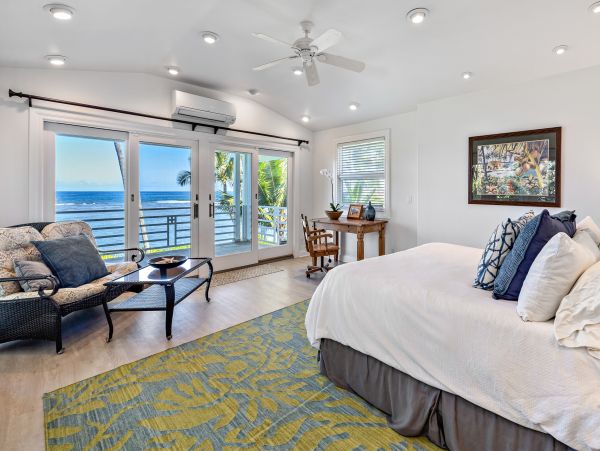 Beachfront Exclusive Vacation Home with Amazing Ocean Views