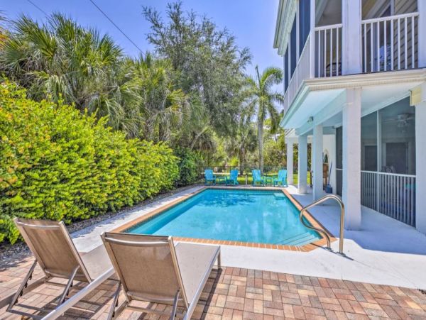 Beautiful Sanibel Vacation Home With Private Pool Sleeps 7
