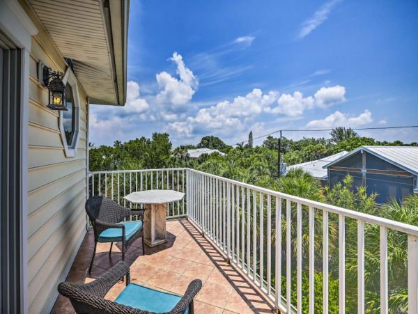 Beautiful Sanibel Vacation Home With Private Pool Sleeps 7