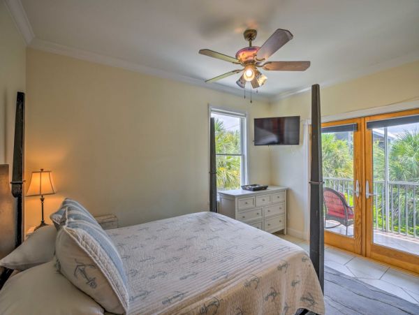 Beautiful Sanibel Vacation Home With Private Pool Sleeps 7