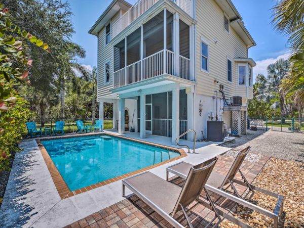 Beautiful Sanibel Vacation Home With Private Pool Sleeps 7