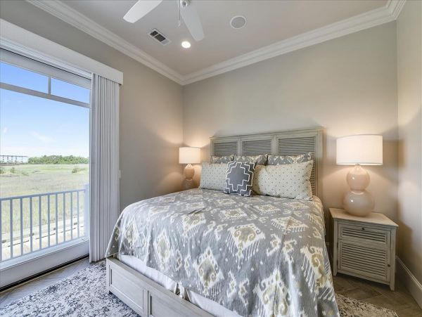 On Beach Hilton Head Vacation Home Six Bedrooms with Pool