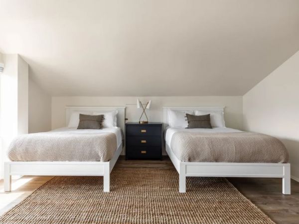 Luxury Vacation Home in Mission Beach Bay Views Sleeps 22