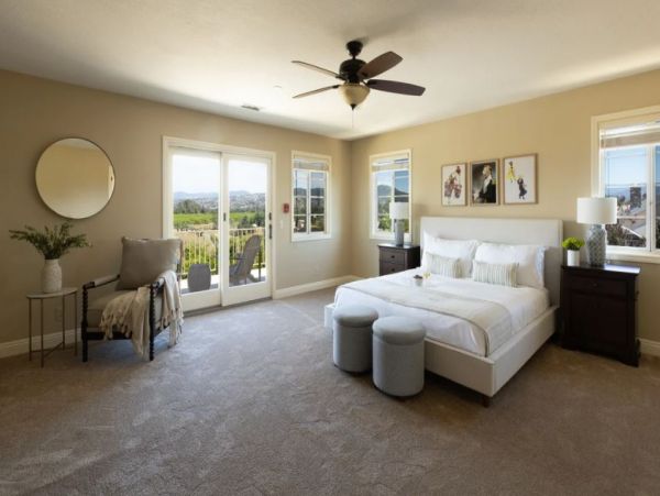 Luxury Vacation Pool Home in Temecula 6 Bedrooms Sleeps 14