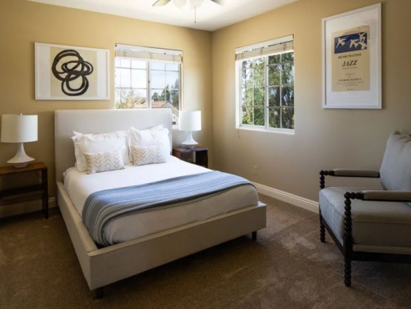 Luxury Vacation Pool Home in Temecula 6 Bedrooms Sleeps 14