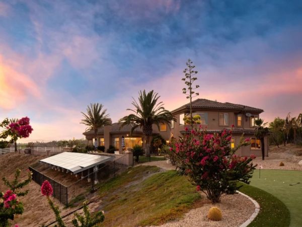 Luxury Temecula Five Bedroom Home Overlooking Wine Country