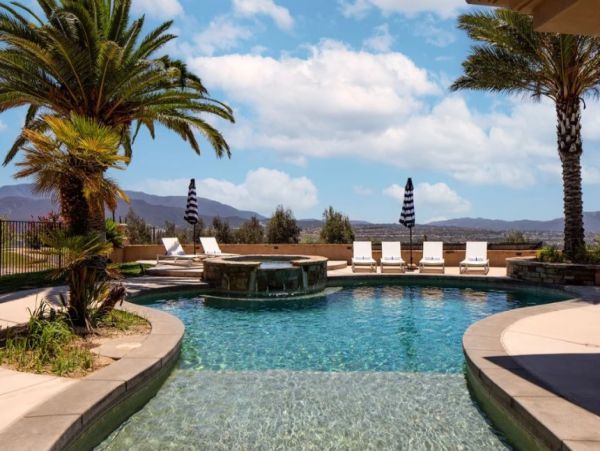 Luxury Temecula Five Bedroom Home Overlooking Wine Country