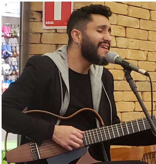 Bruno Geddy Violao e Voz