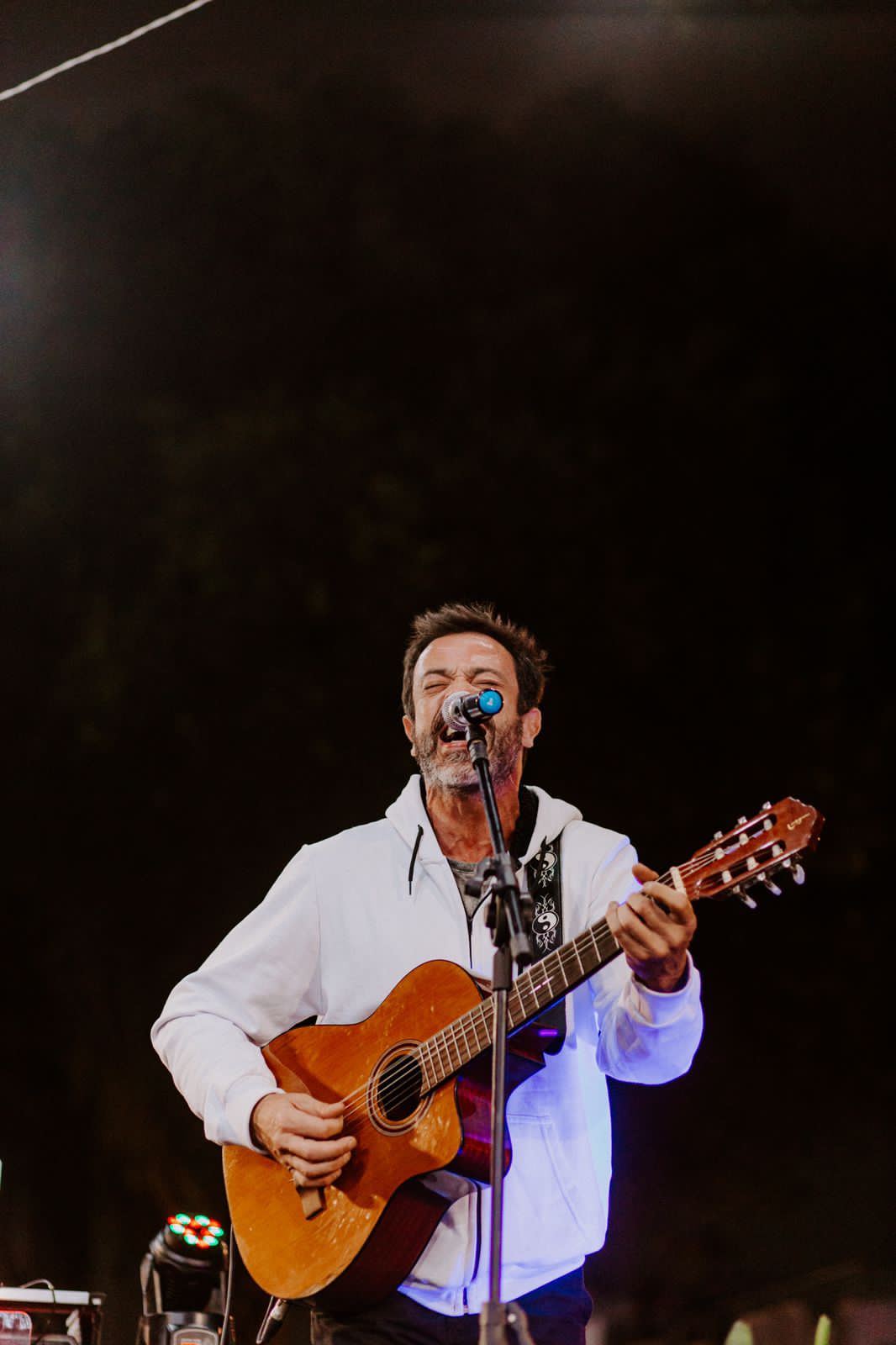 Marcelo Lemos / voz e violão