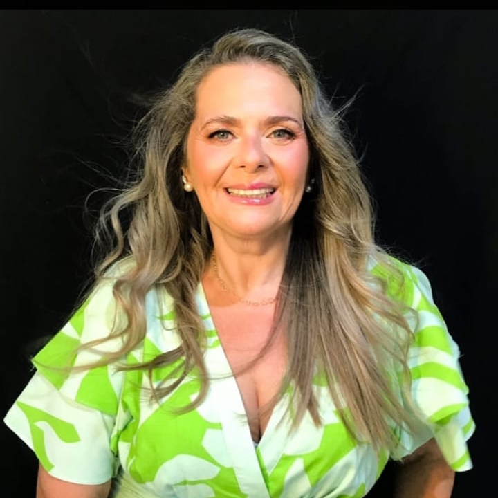 Paula Rodrigues Cantora