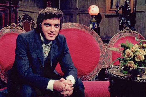 Dark Shadows Rise Again