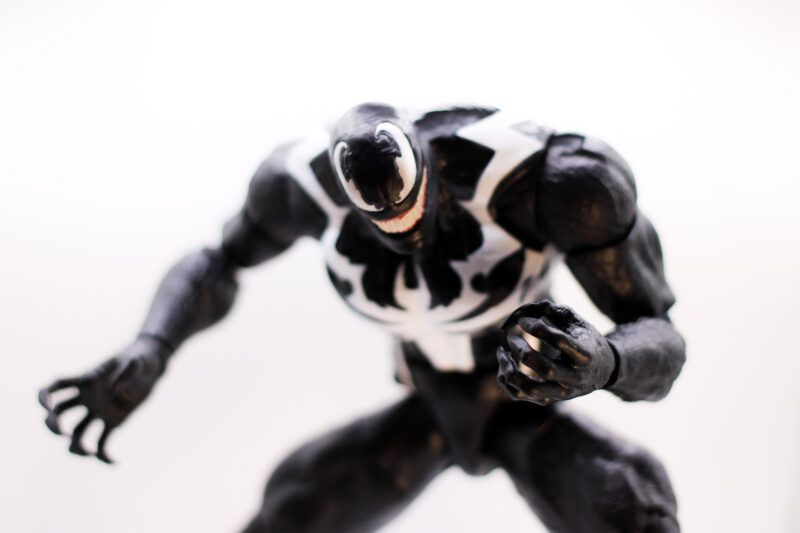 Venom pose